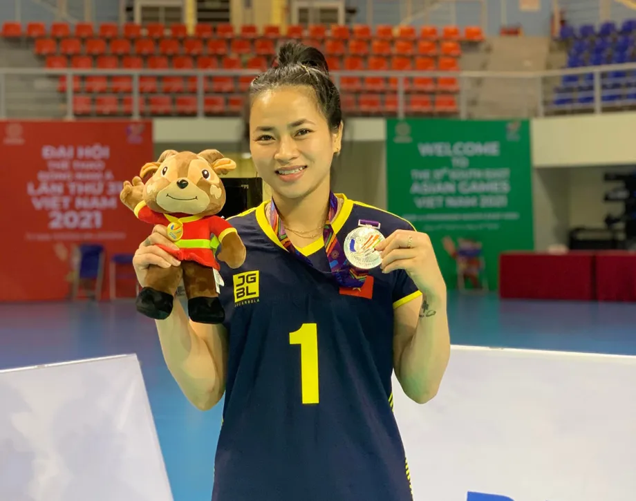 thanh-lien-anh-dai-dien